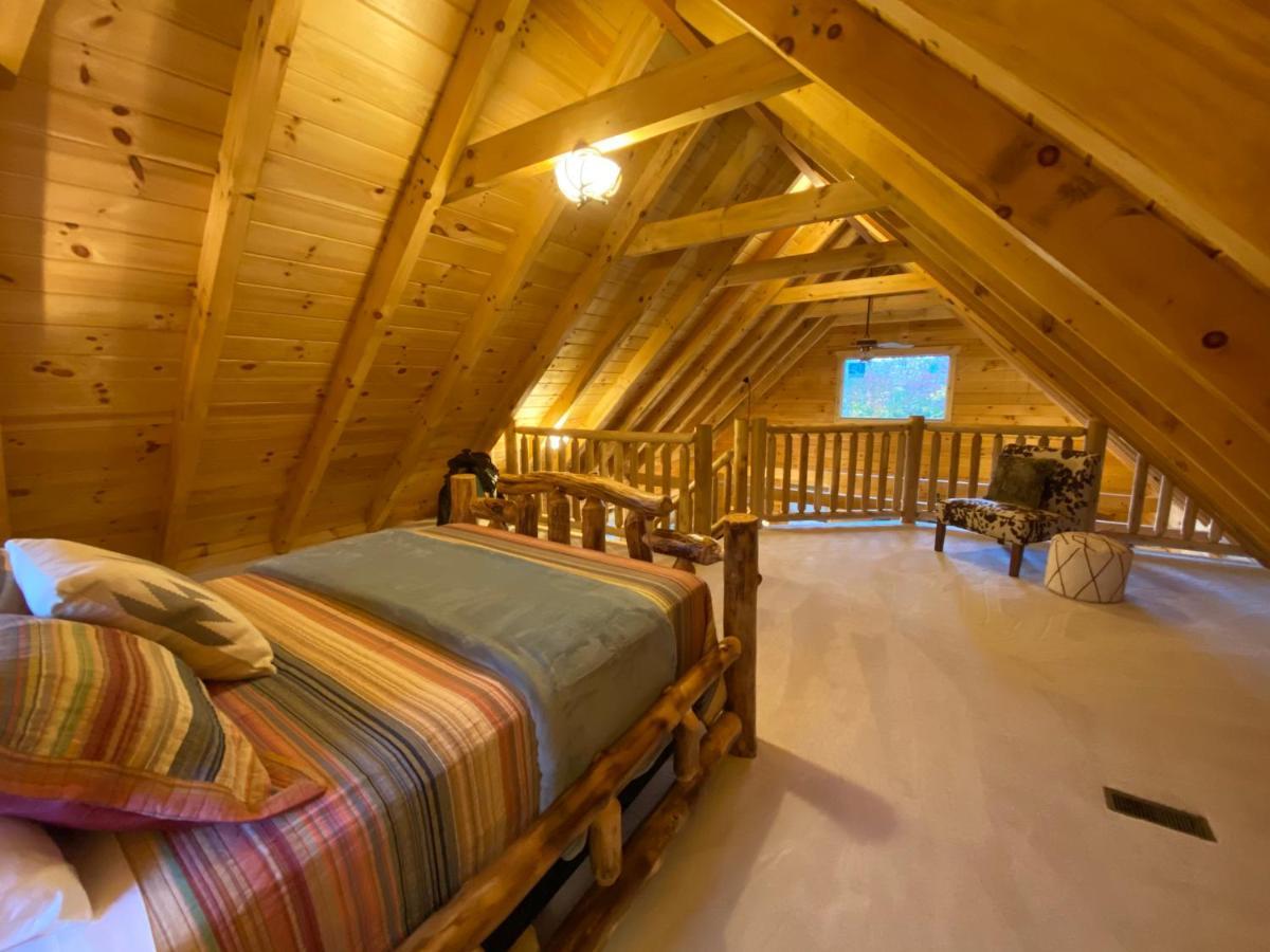 Pine Creek Horseman's Camp Hocking Hills Cabins South Bloomingville Buitenkant foto