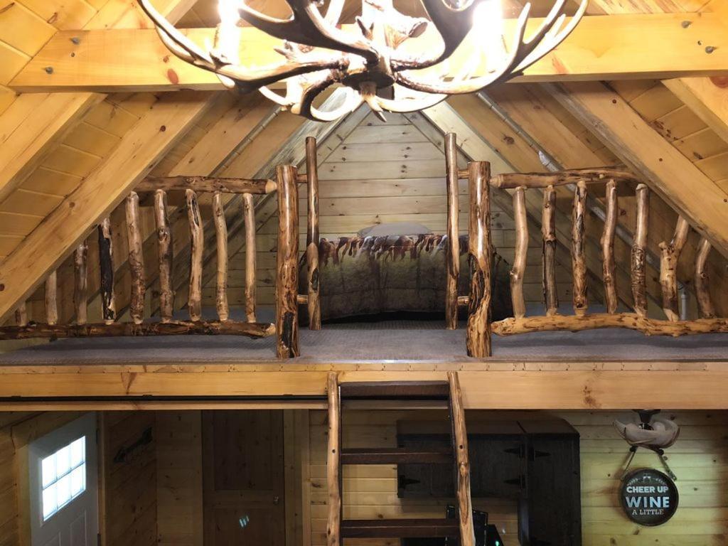 Pine Creek Horseman's Camp Hocking Hills Cabins South Bloomingville Buitenkant foto